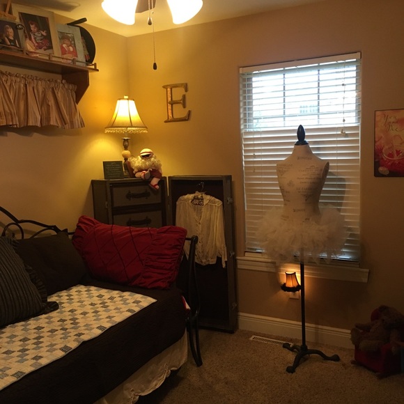 Meet your Posher, Carol - Picture 14 of 14